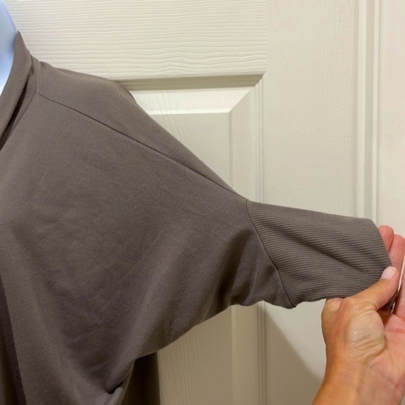 Coin 1804 Taupe Open Front Cardigan - Picture 3 of 7